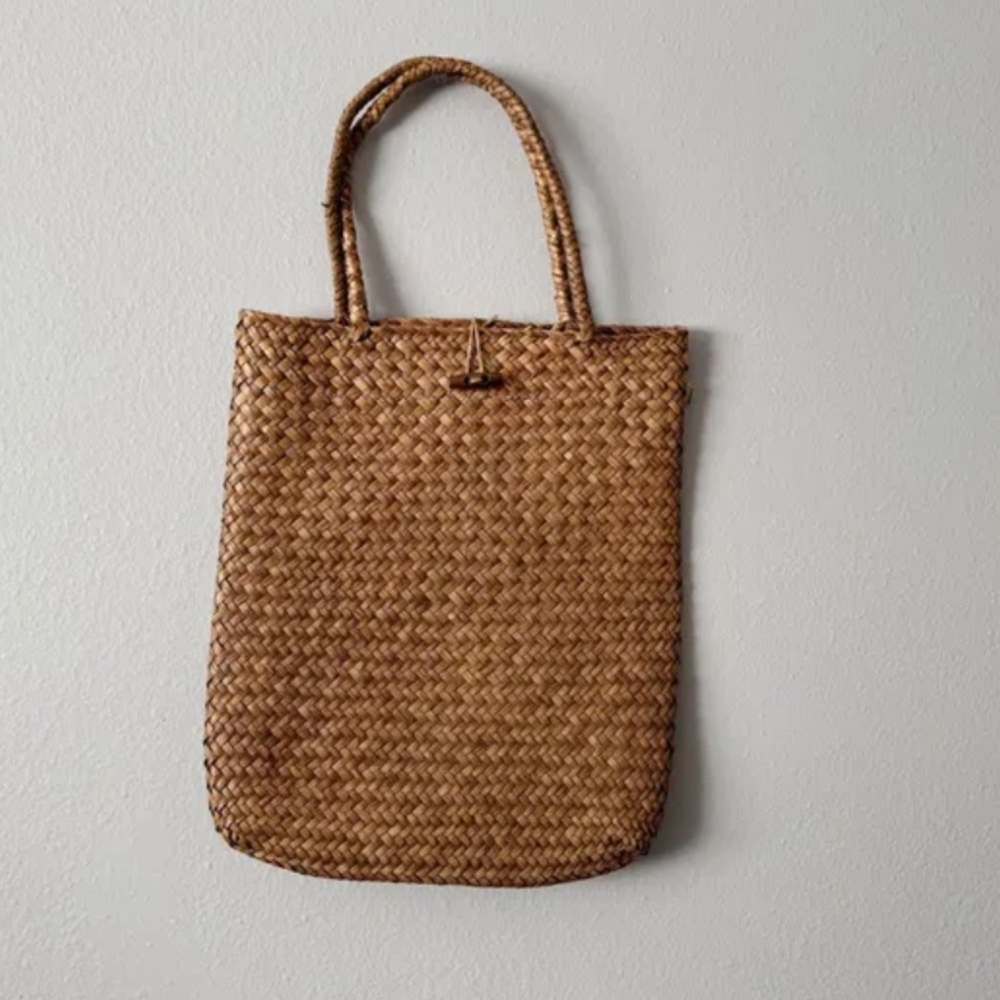 Palm leaf tote